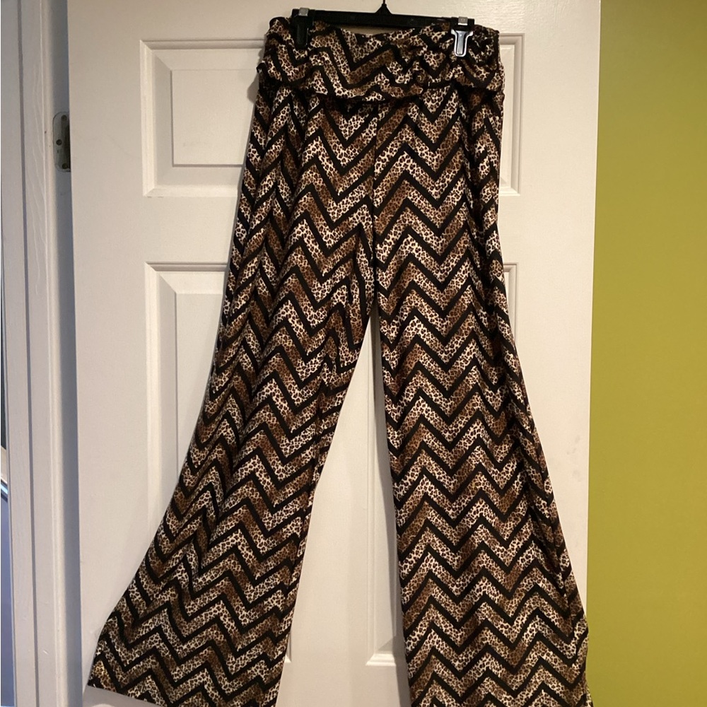 Pants - Picture 2 of 5